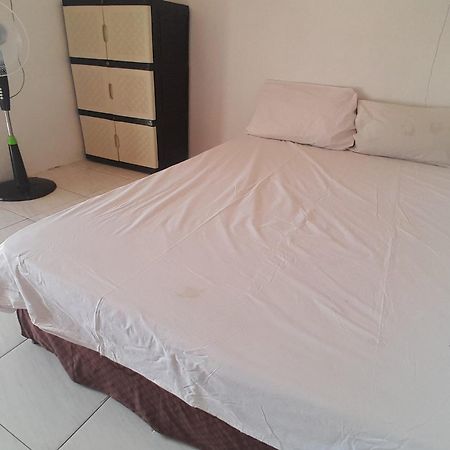 Spot On 93410 Wisma Bintang Jepara Exterior photo